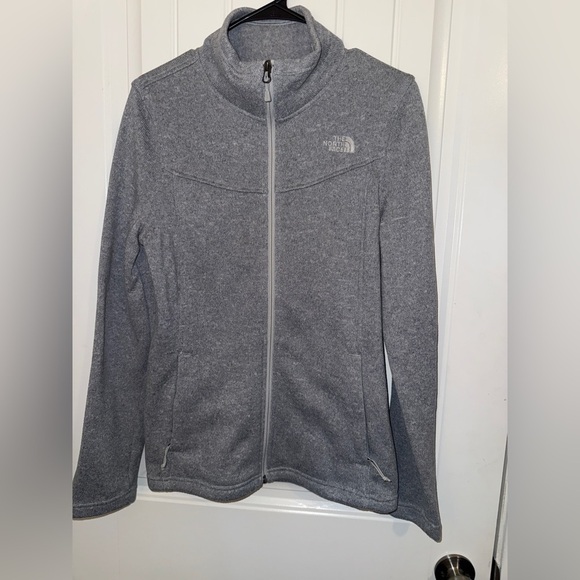 The North Face Women's Light Gray Ski Jacket - Picture 10 of 14